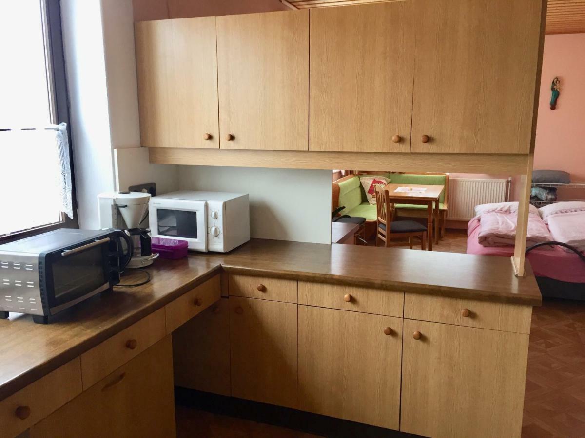 Amstetter'S Ferienwohnung Waldenstein  Экстерьер фото